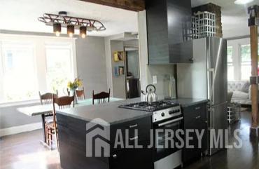 272 Lake Avenue Metuchen NJ 08840
