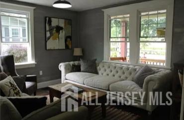 272 Lake Avenue Metuchen NJ 08840