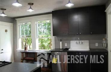 272 Lake Avenue Metuchen NJ 08840