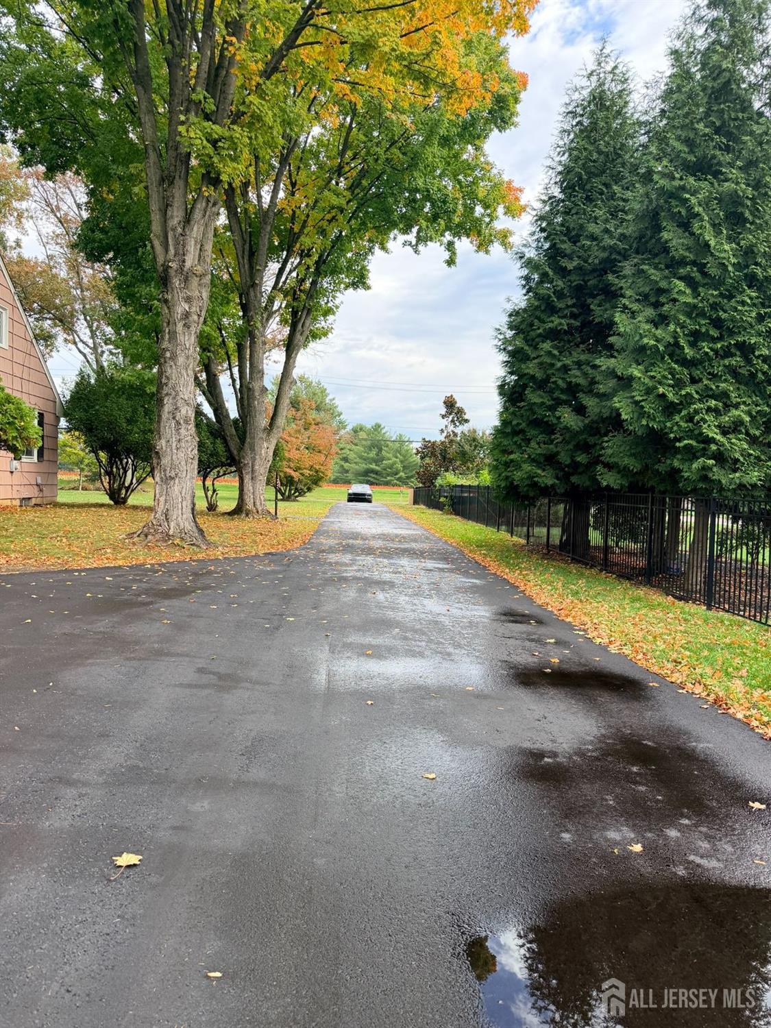 580 Village Road W West Windsor NJ 08550