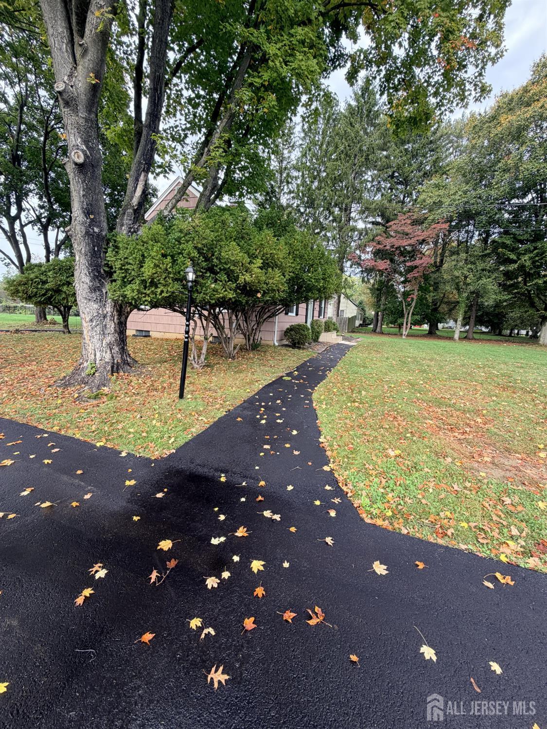 580 Village Road W West Windsor NJ 08550