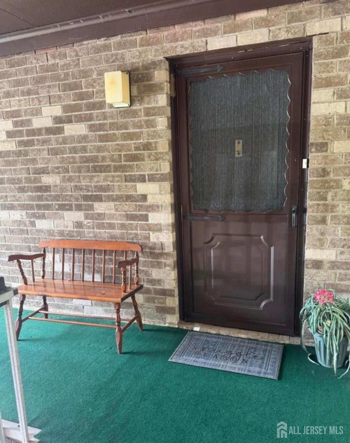 147 Amberley Drive Manalapan NJ 07726