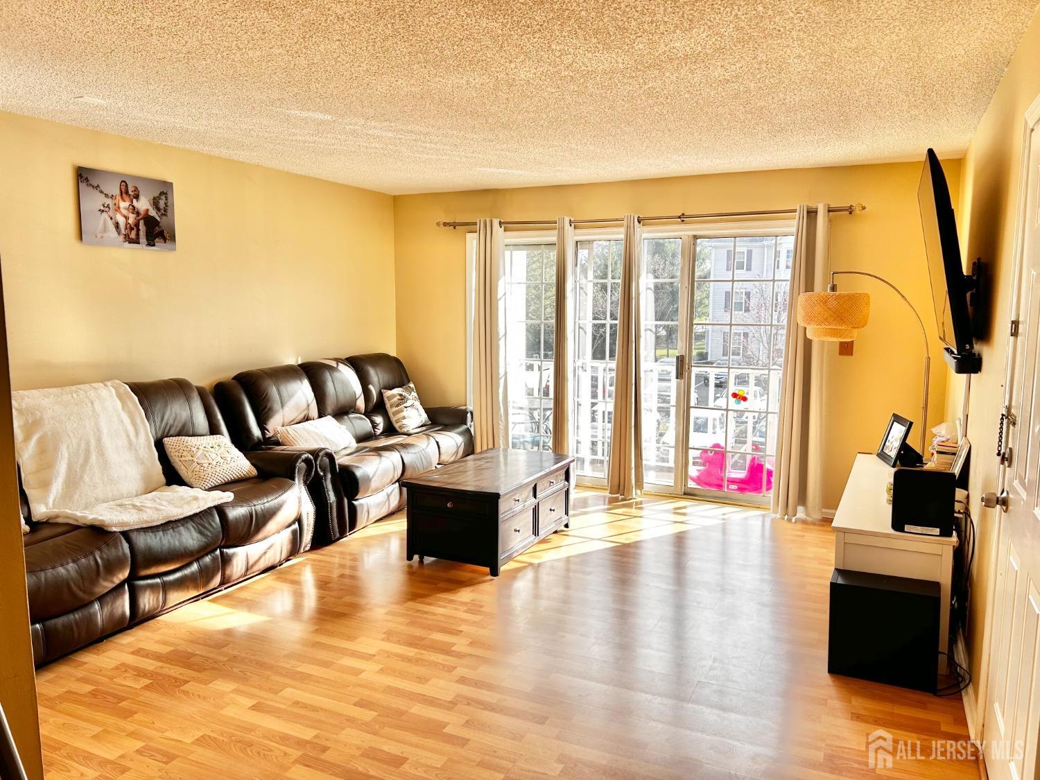 465 Northam Drive North Brunswick NJ 08902