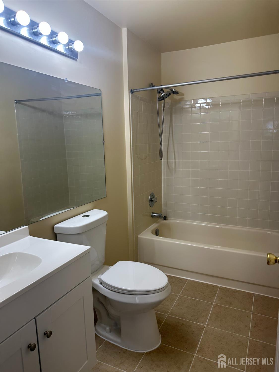 465 Northam Drive North Brunswick NJ 08902