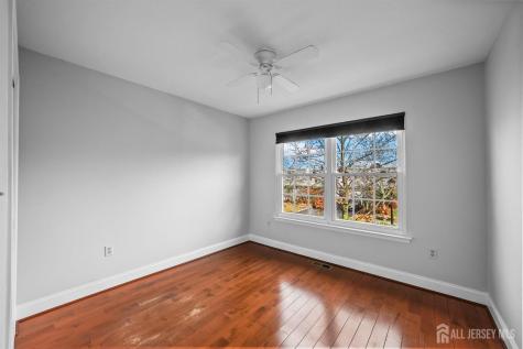 34 Sassafras Court North Brunswick NJ 08902