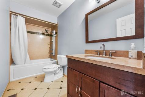 34 Sassafras Court North Brunswick NJ 08902