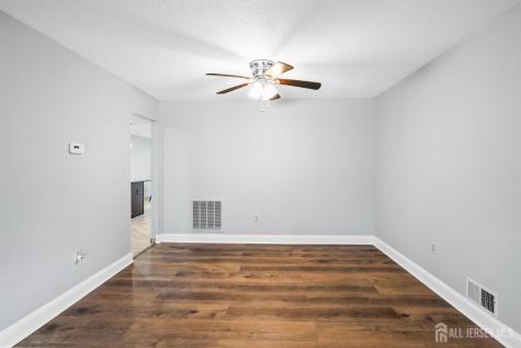 34 Sassafras Court North Brunswick NJ 08902