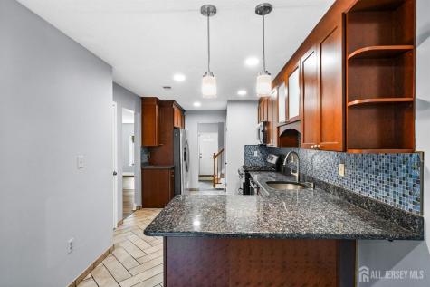 34 Sassafras Court North Brunswick NJ 08902