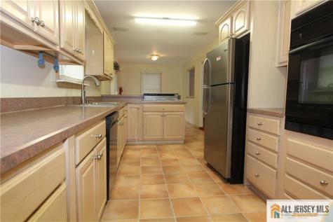 39 Stony Road Edison NJ 08817