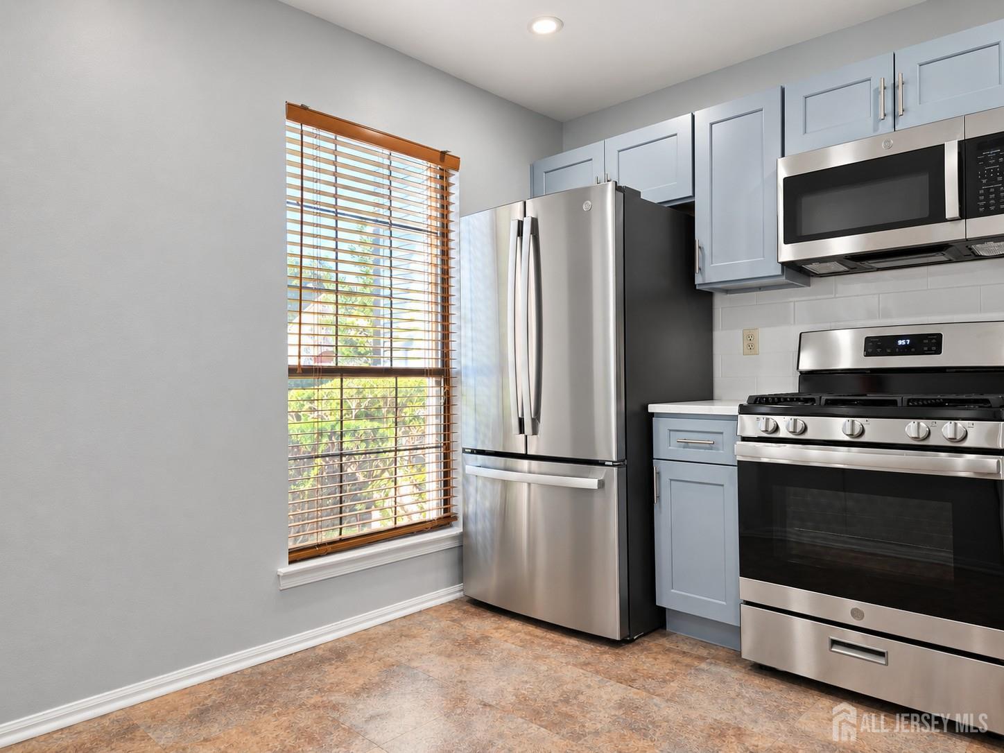 240 Hampshire Court Piscataway NJ 08854