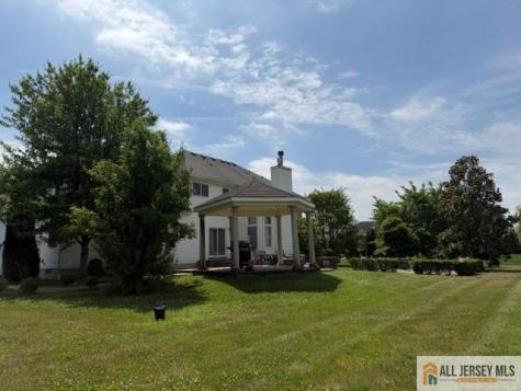 4 Applegate Court Cranbury NJ 08512