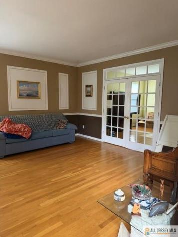 4 Applegate Court Cranbury NJ 08512