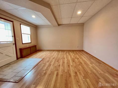 54 Loring Avenue Edison NJ 08817