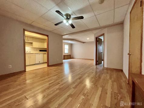 54 Loring Avenue Edison NJ 08817