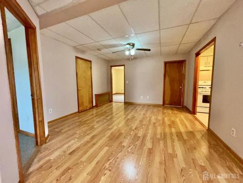 54 Loring Avenue Edison NJ 08817