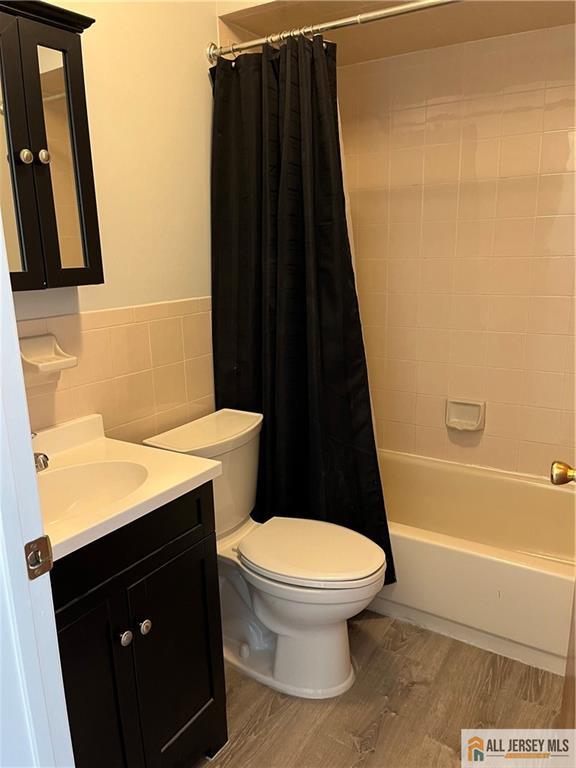4212 Birchwood Court North Brunswick NJ 08902