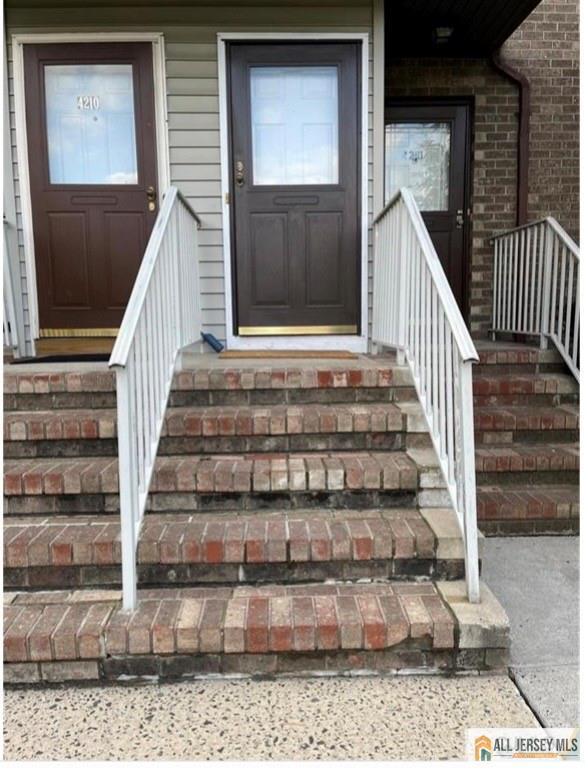 4212 Birchwood Court North Brunswick NJ 08902