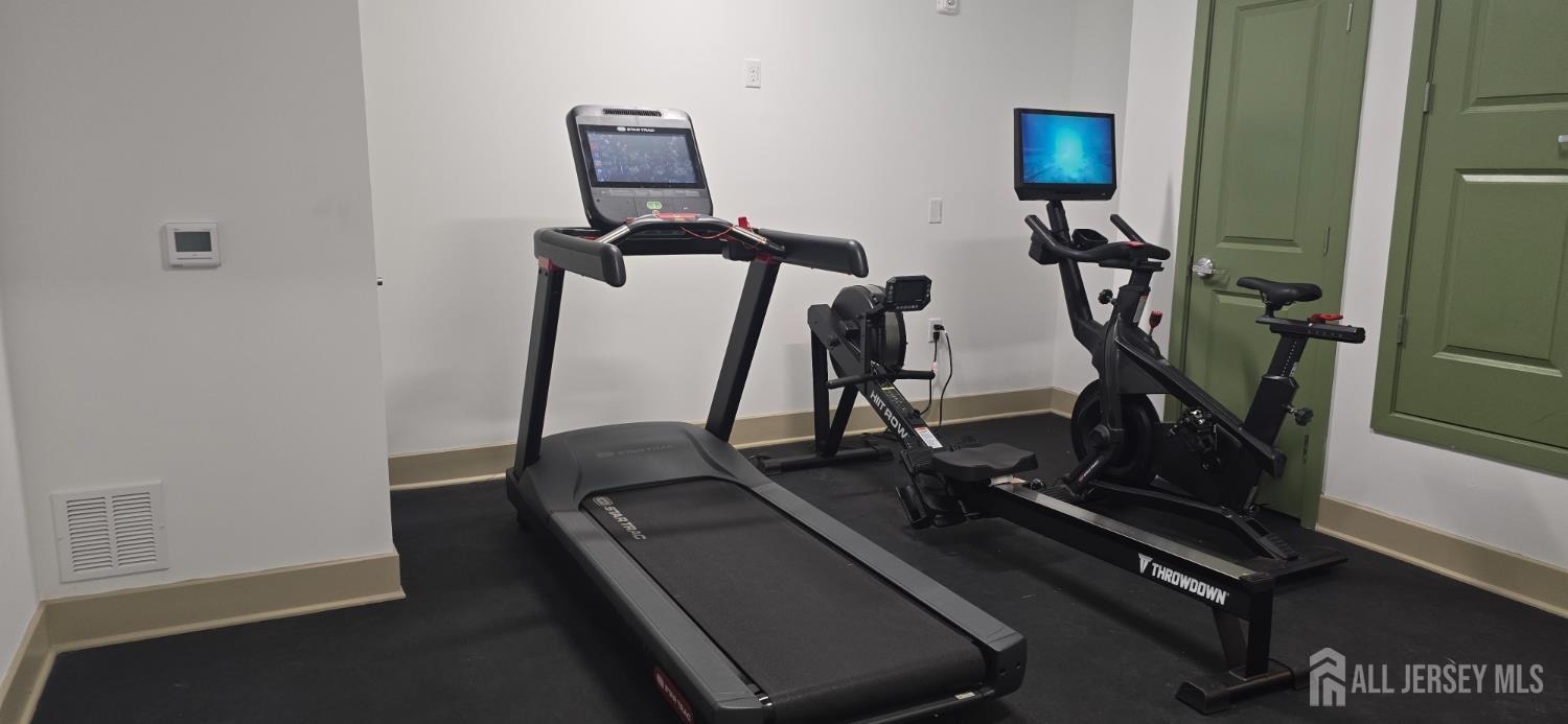 211 Henderson Road South Brunswick NJ 08852