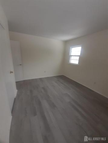 1776 Oak Tree Road Edison NJ 08820