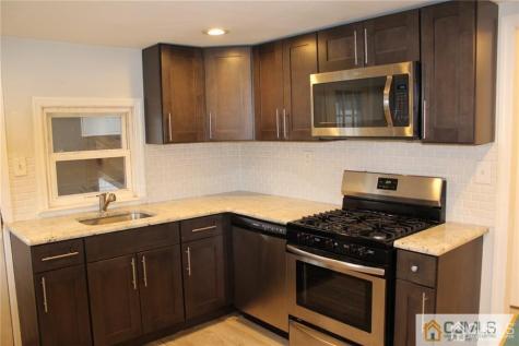 35 Lavern Street Sayreville NJ 08872