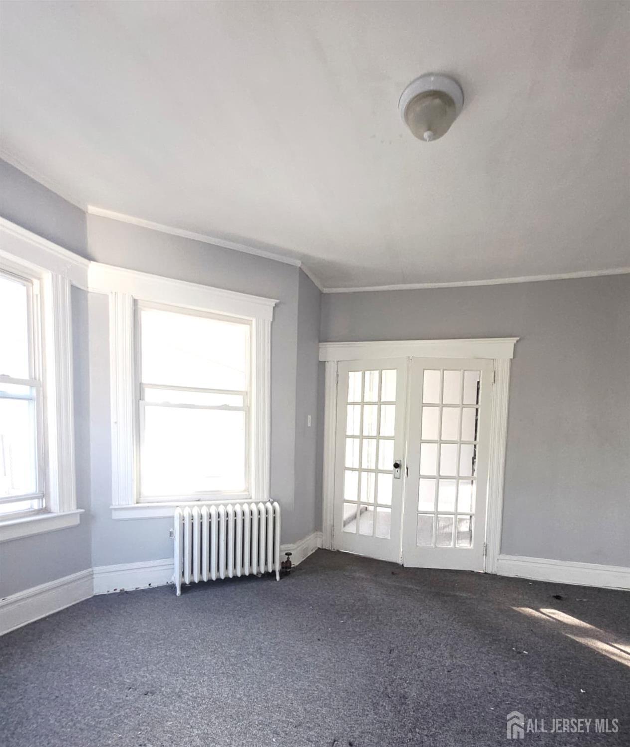 29 Irving Avenue Newark NJ 07112