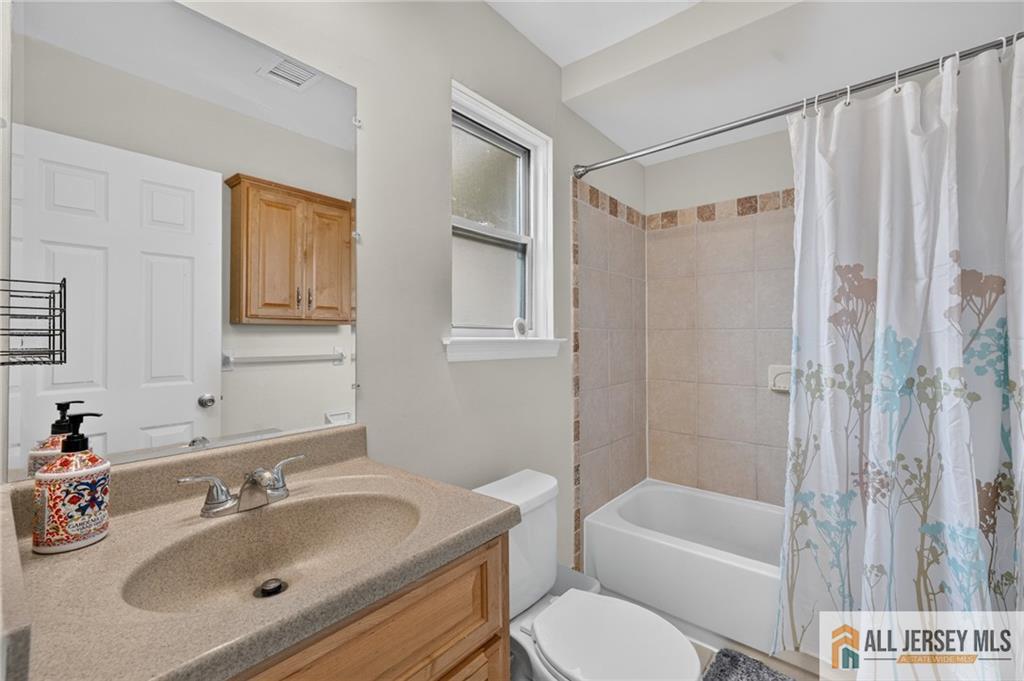 207 Mandon Court South Brunswick NJ 08540