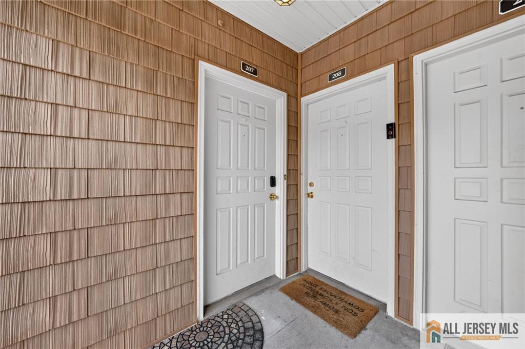 207 Mandon Court South Brunswick NJ 08540