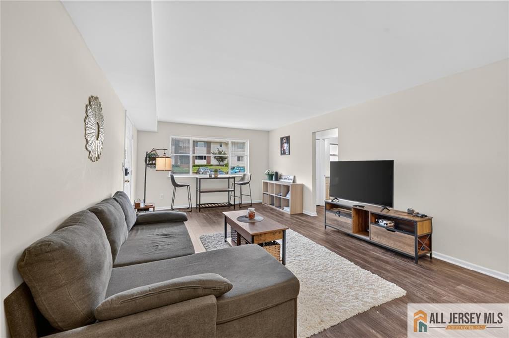 207 Mandon Court South Brunswick NJ 08540