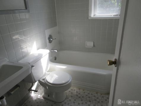 815 2nd Street Dunellen NJ 08812