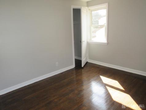 815 2nd Street Dunellen NJ 08812