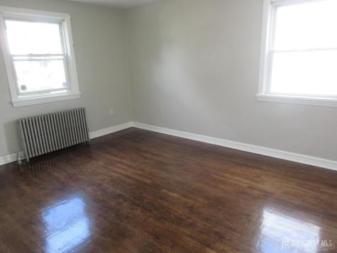 815 2nd Street Dunellen NJ 08812