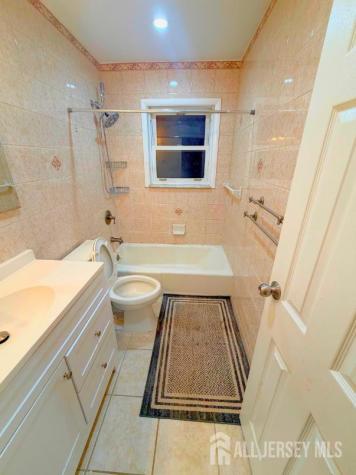 44 Judson Street Edison NJ 08837