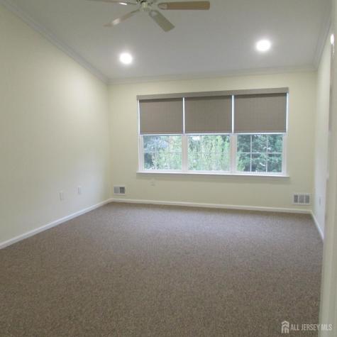 29 Tall Oaks Court Parlin NJ 08859