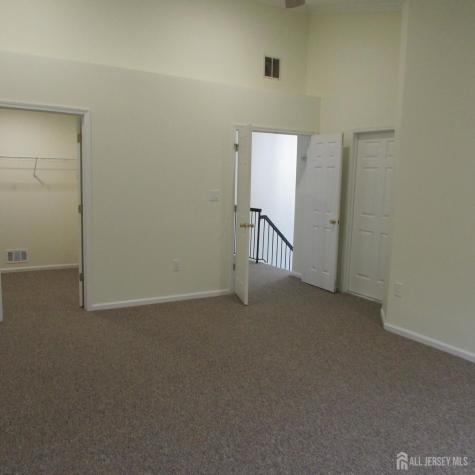 29 Tall Oaks Court Parlin NJ 08859