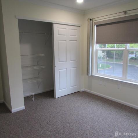 29 Tall Oaks Court Parlin NJ 08859