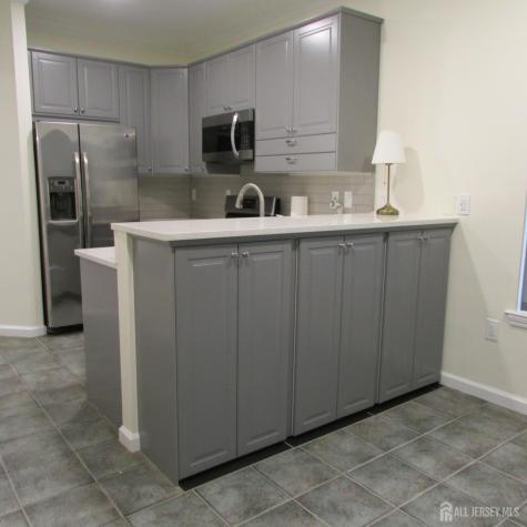 29 Tall Oaks Court Parlin NJ 08859
