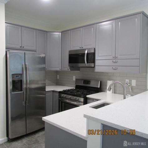 29 Tall Oaks Court Parlin NJ 08859