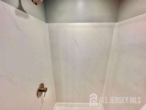 15 Doughty Street Raritan NJ 08869
