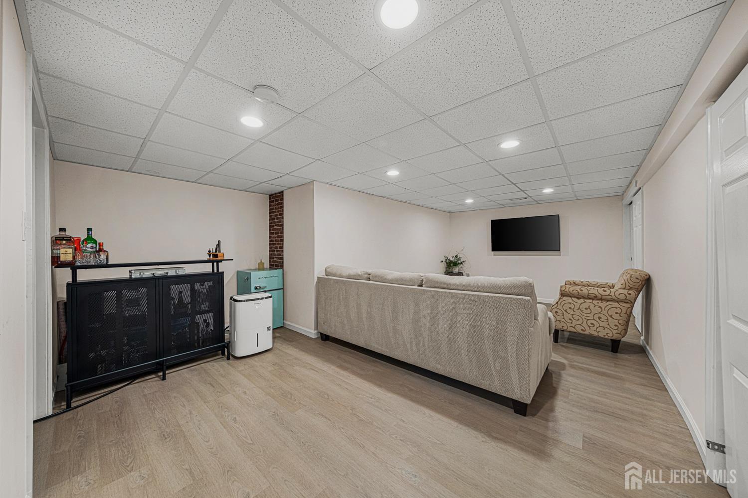 56 Rieder Road Edison NJ 08817