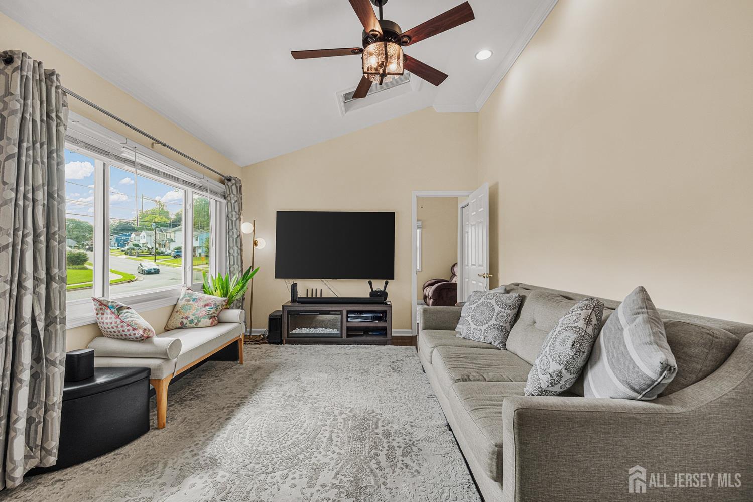 56 Rieder Road Edison NJ 08817