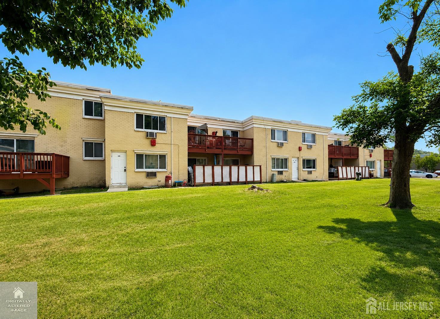 10 Lake Avenue East Brunswick NJ 08816