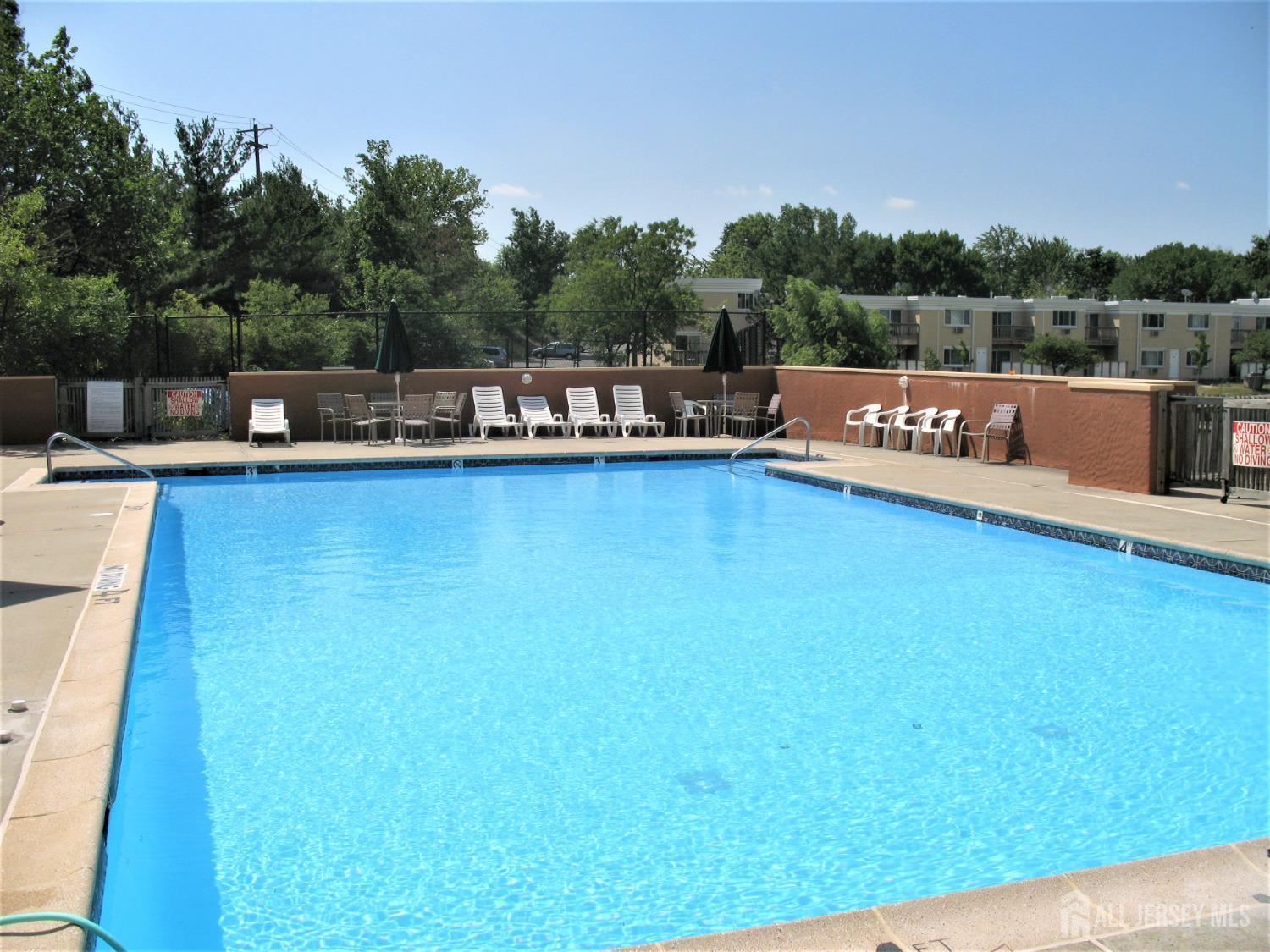 10 Lake Avenue East Brunswick NJ 08816