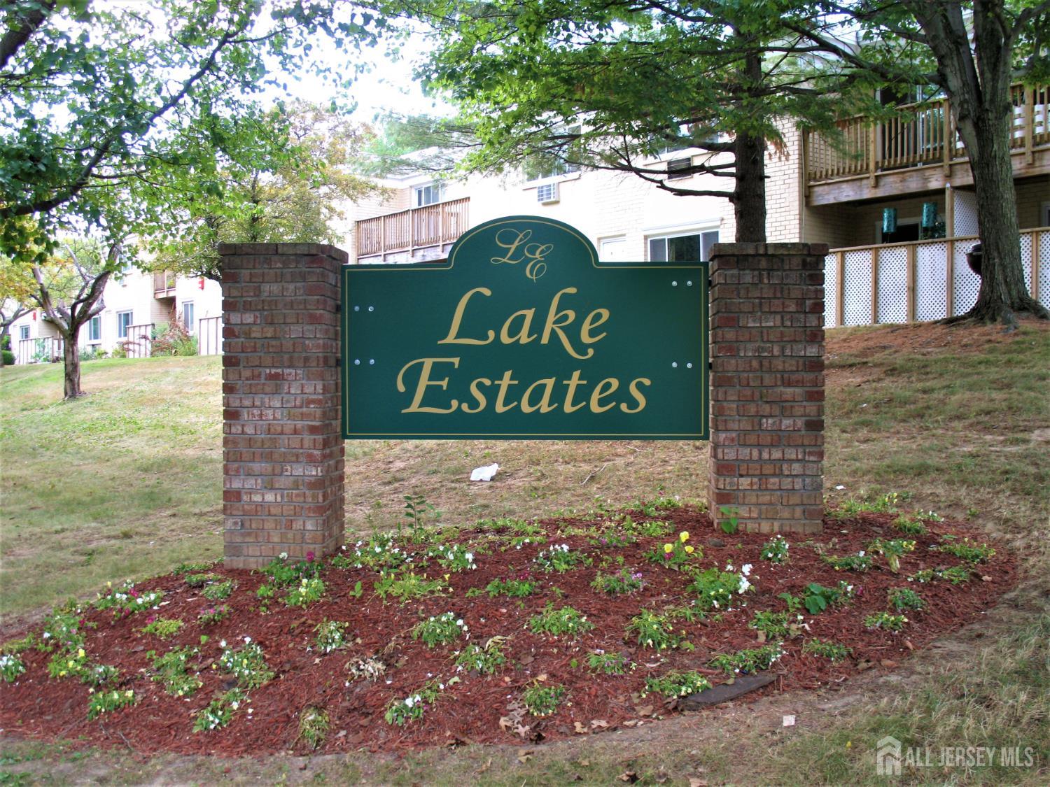 10 Lake Avenue East Brunswick NJ 08816