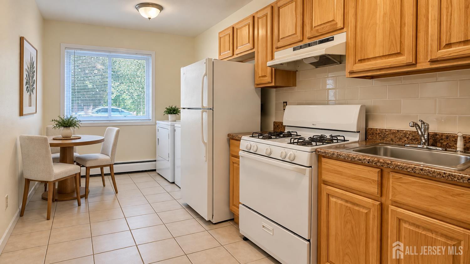 10 Lake Avenue East Brunswick NJ 08816