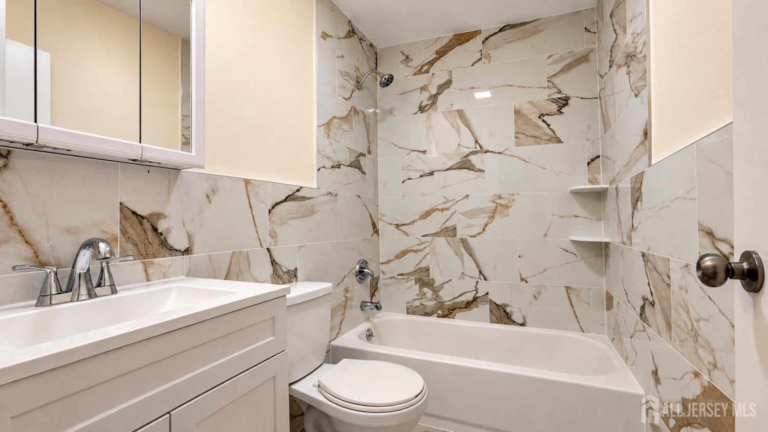 10 Lake Avenue East Brunswick NJ 08816