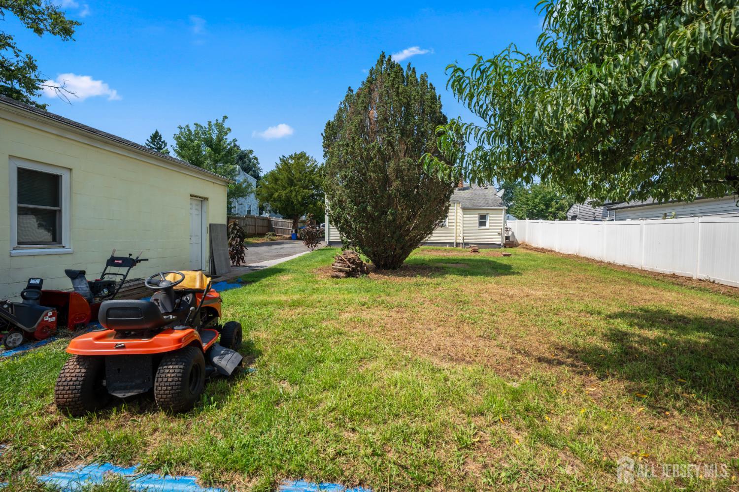 30 Runyon Avenue Edison NJ 08817