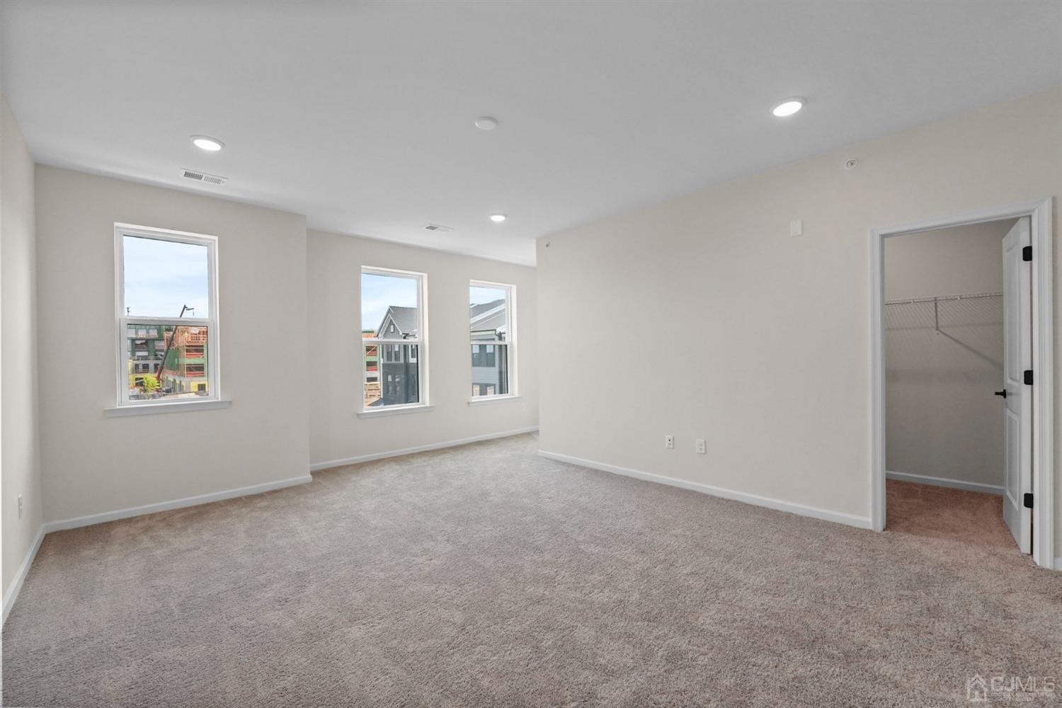 204 Lyla Lane New Brunswick NJ 08901