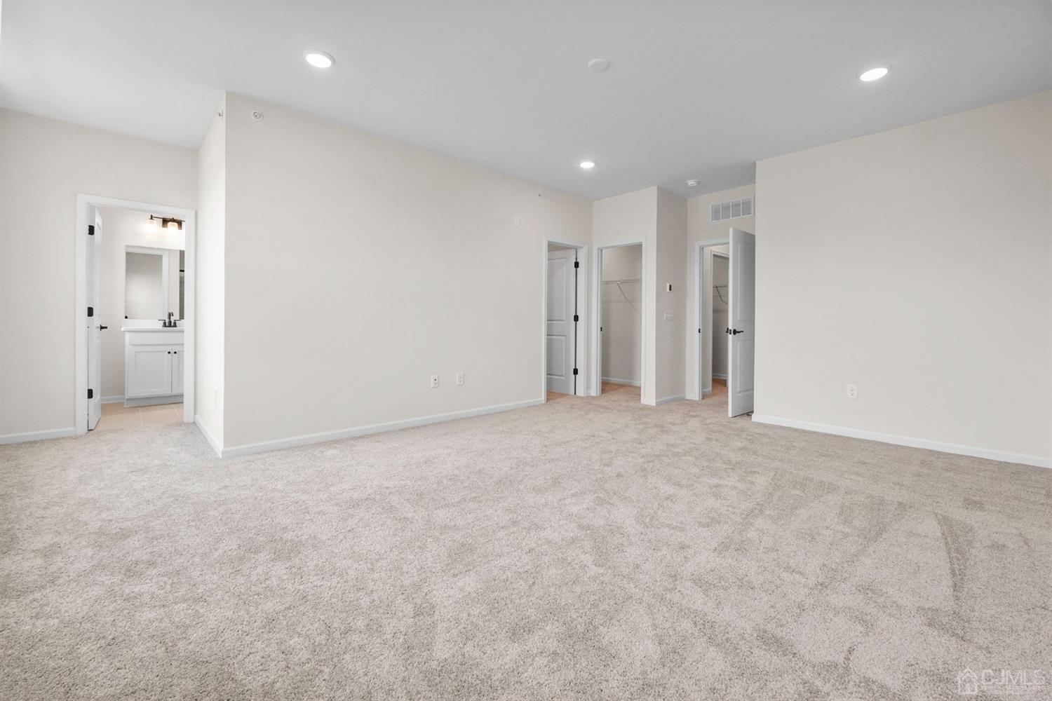 204 Lyla Lane New Brunswick NJ 08901