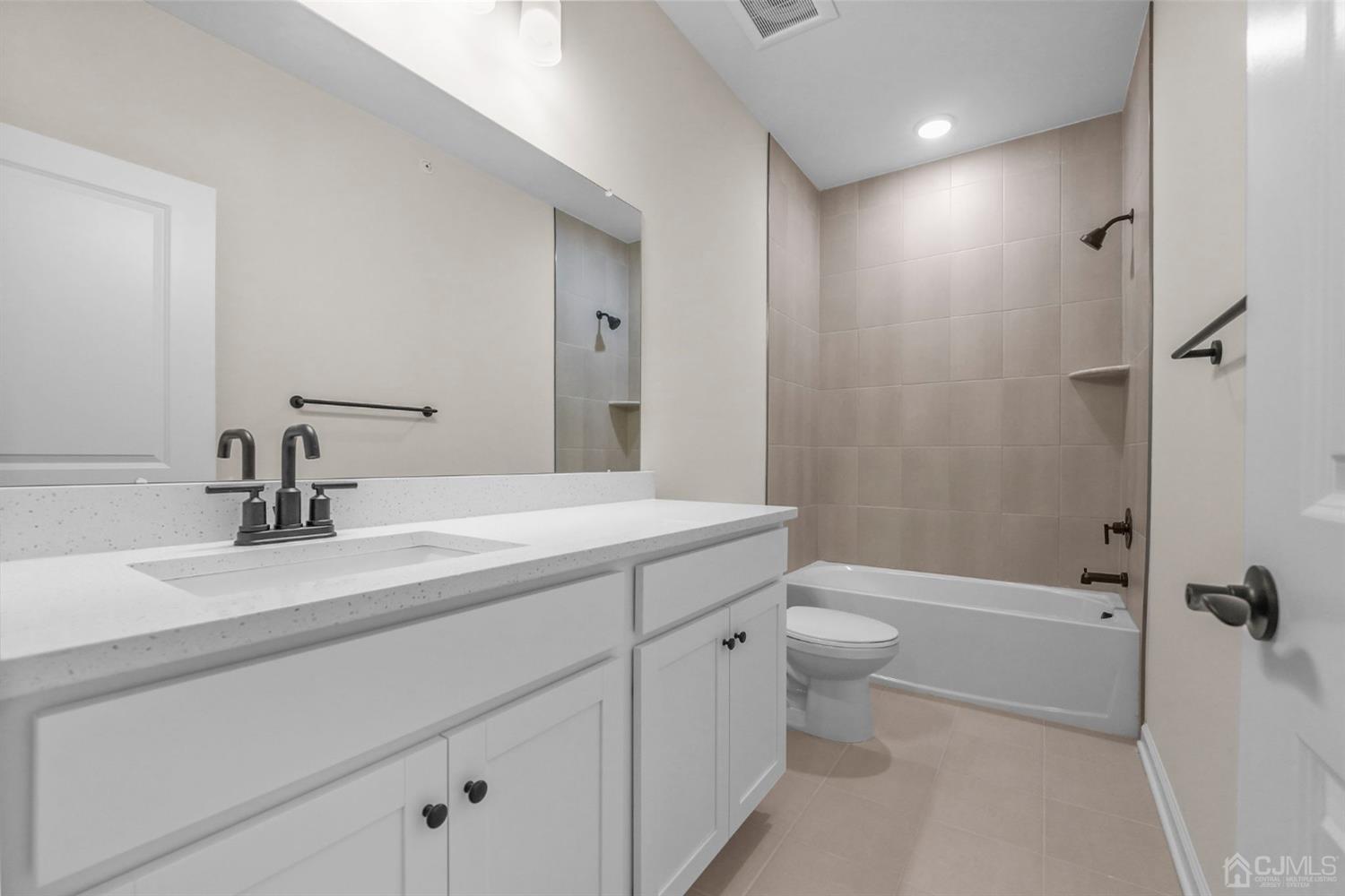 204 Lyla Lane New Brunswick NJ 08901