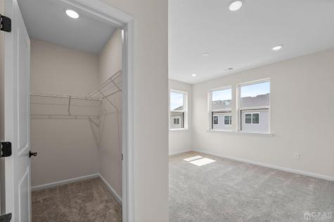 204 Lyla Lane New Brunswick NJ 08901